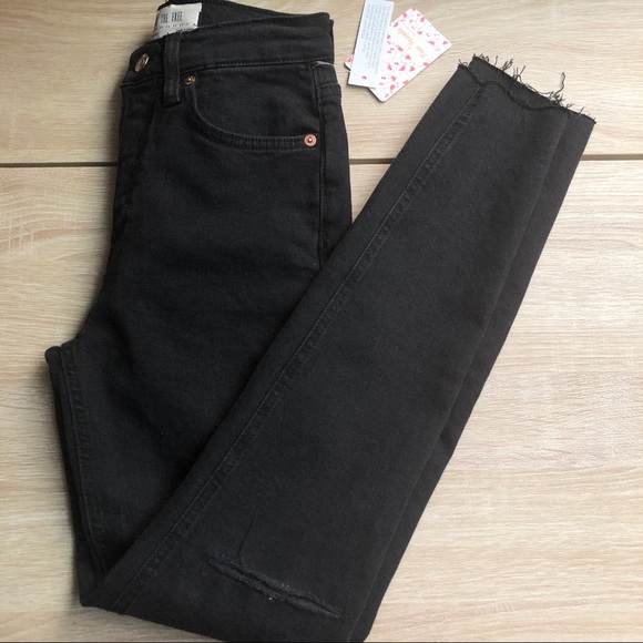 Free People High Waist Skinny 👖 - Picture 4 of 8